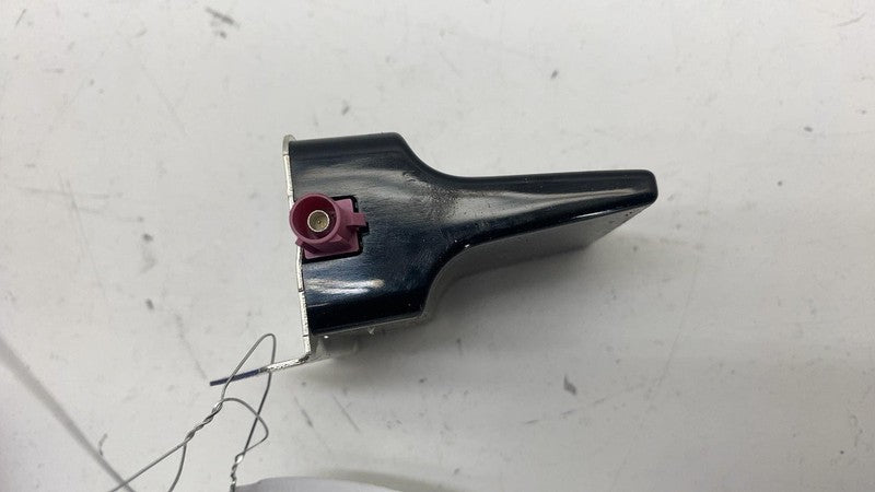 68293977AA ⭕ 2017-2024 Chrysler Pacifica Satellite Antenna Control Module Unit 68293977AA