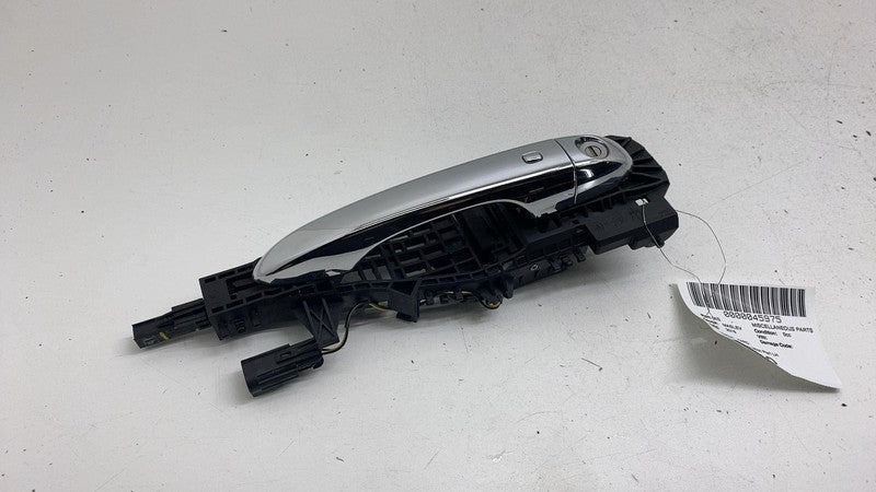 ⭕ 17-20 Maserati Levante Front Driver Side Exterior Door Handle Left 0