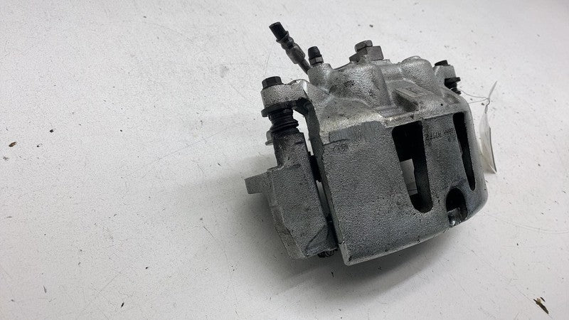 2021-2024 Chrysler Pacifica Front Passenger Brake Disc Caliper Right A