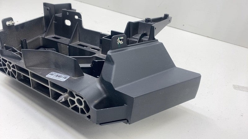 ⭕ 2024 Tesla Cybertruck Driver Left 1st Row Seat Inboard Riser Cast 18