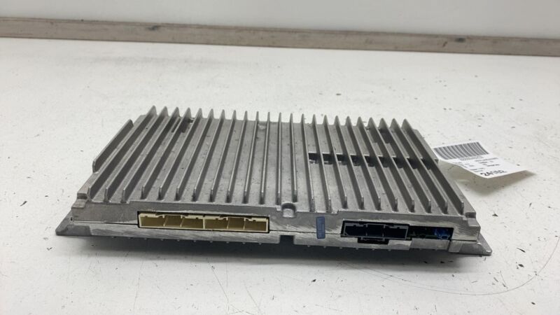 PT00012023F 2022 2023 2024 Rivian R1S Radio Audio Amplifier 22CH AMP Control Module Unit OEM