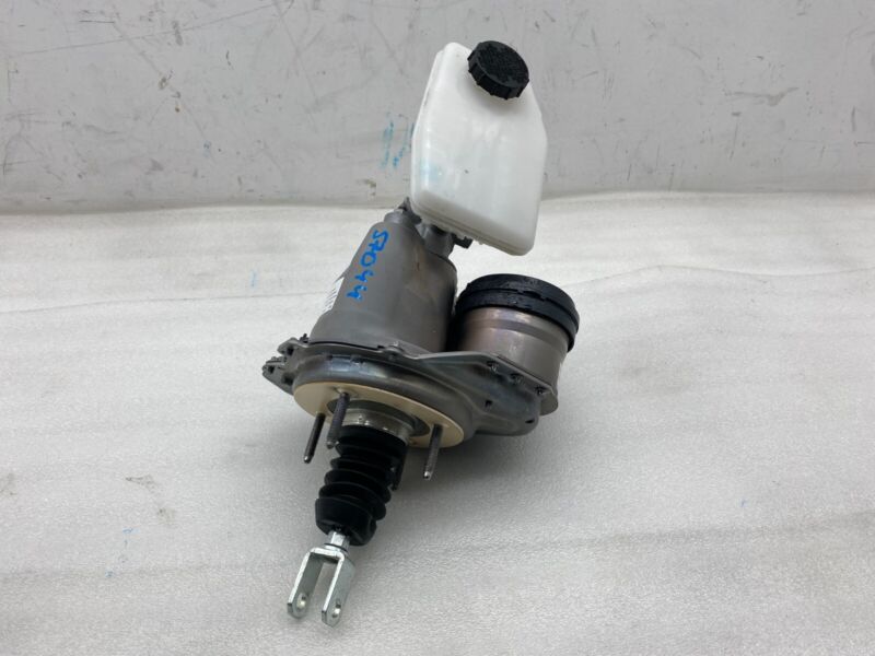 1188671 00 A 2020-2024 Tesla Model Y iBooster Power Brake Booster Master Cylinder Reservoir