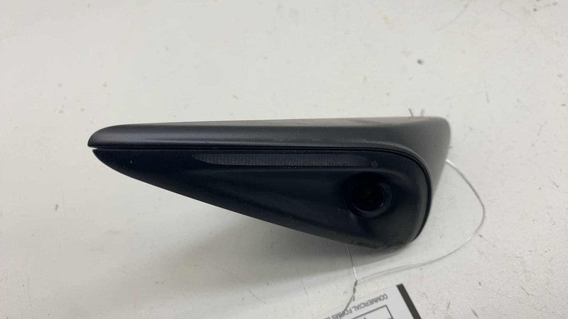 ⭕ 2024-2026 Tesla Model 3 Front Right Repeater Turn Signal Fender Came