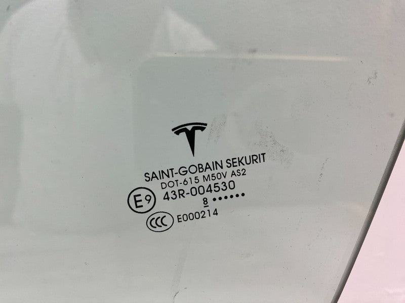 43R-004530 ⭕ 2017-2019 Tesla Model 3 Front Driver Side Door Window Glass Left Single Pane