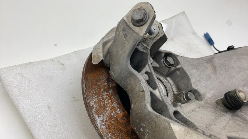 2011-2016 Mini Cooper Contrymn Left Spindle Knee Knuckle w/ Disc Rotor & Sensor