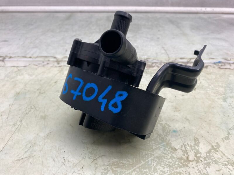 1057235 00 F 2016-2020 Tesla Model S MS Electric Auxiliary Coolant Water Pump w/ Bracket Assy