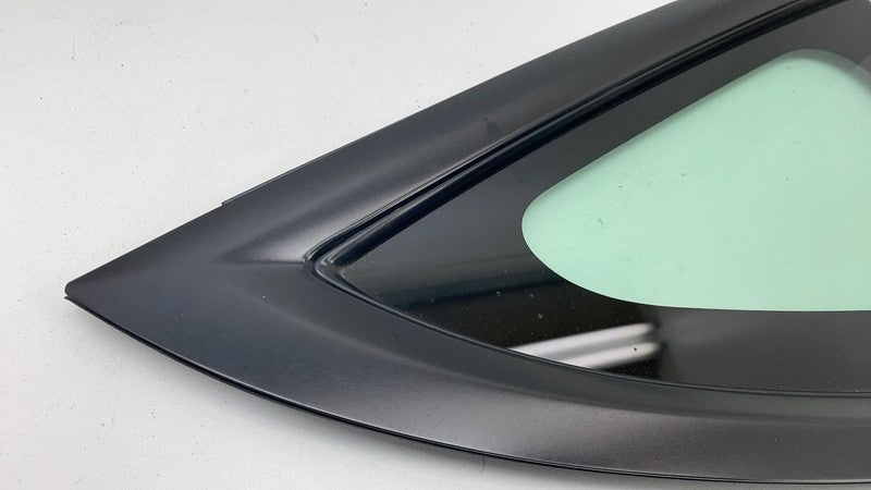 151497900C 2021-2023 Tesla Model 3 M3 Rear Passenger Side Corner Window Quarter Glass Right