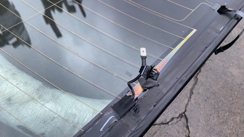 ⭕ 2021-2023 Tesla Model 3 Rear Trunk Panoramic Backlite Roof Glass Bac