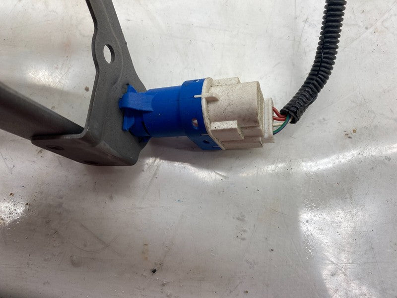 6006455-00-A ⭕2012-2015 Tesla Model S MS Driver Brake Pedal and Bracket Assembly 6006455-00-A