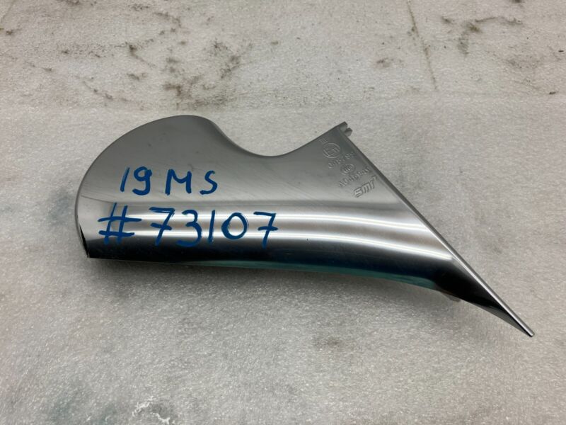 E11 048799 2017-2020 Tesla Model 3 Front Left Exterior Mirror Lower Mounting Cover Chrome
