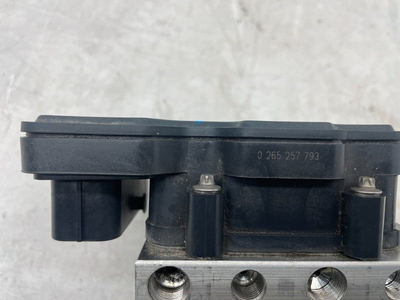 1044745 00 B ⭕ 2017-2023 Tesla Model 3 Y Anti Lock Brake System ABS Pump Module 1044745-00-B