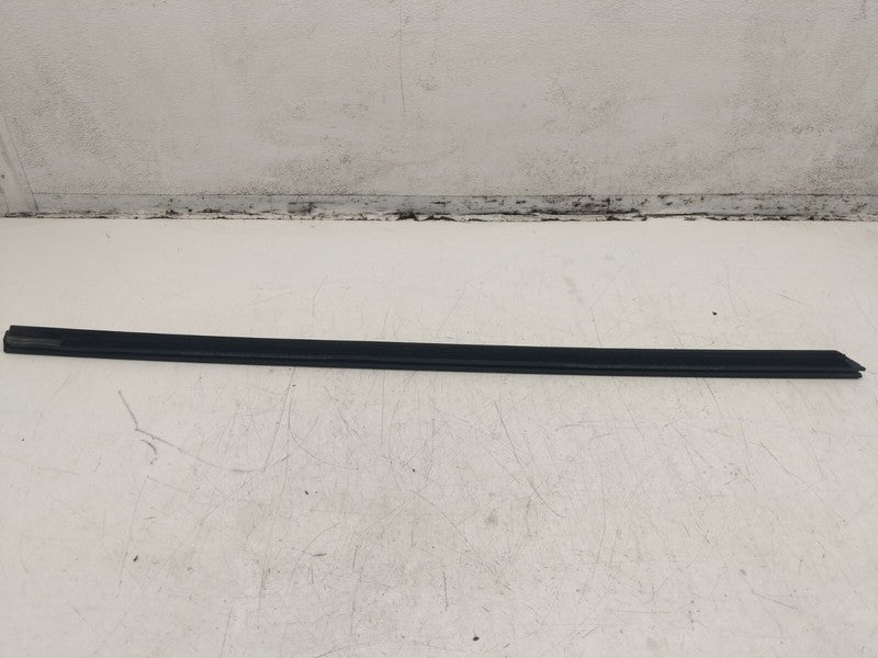 ⭕ 2020-2022 Tesla Model Y Rear Left or Right Door Window Seal Molding Strip OEM