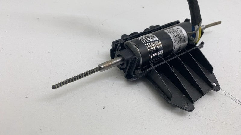 ⭕2016-2020 Tesla Model X Rear 2nd Row Seat Adjustment Track Motor Moun