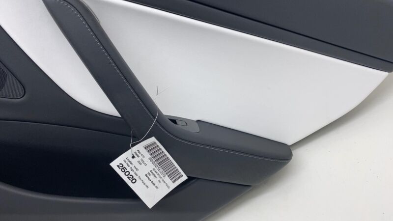 1105096 00 E 2017-2020 Tesla Model 3 M3 Rear Passenger Side Door Panel Trim Cover White Right