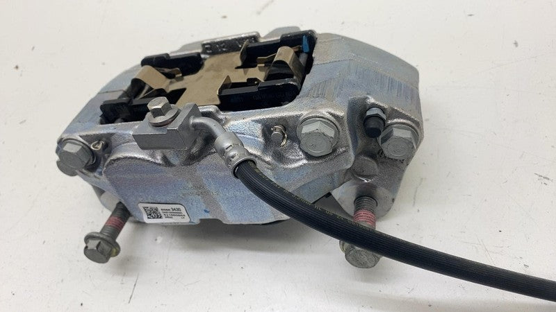 ⭕ 2025 Chevrolet Silverado 1500 Front Left Brake Caliper w/ Hose Line