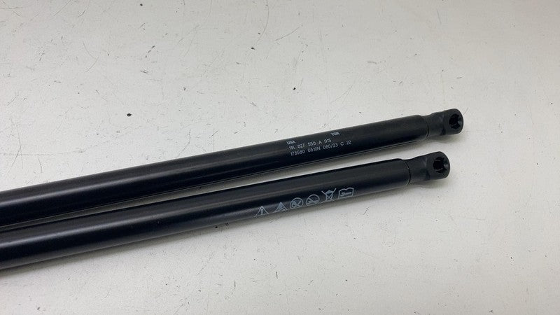 11K 827 550 A ⭕ 2021-2023 ID.4 Rear Left & Right Liftgate Gas Strut Lift Support 11K827550A