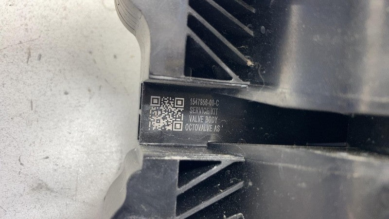 2020 2021 2022 2023 Tesla Model 3 Y Supermanifold Octovalve Pump Assem