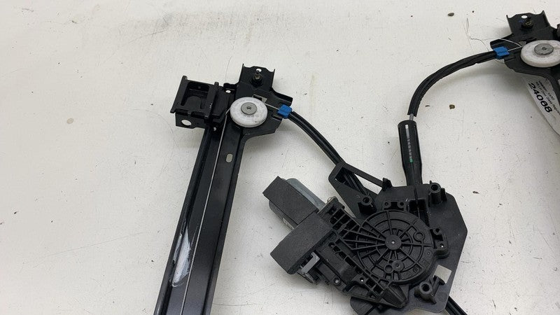 ⭕ 2016-2020 Tesla Model X Rear Left Door Window Regulator & Motor 1028