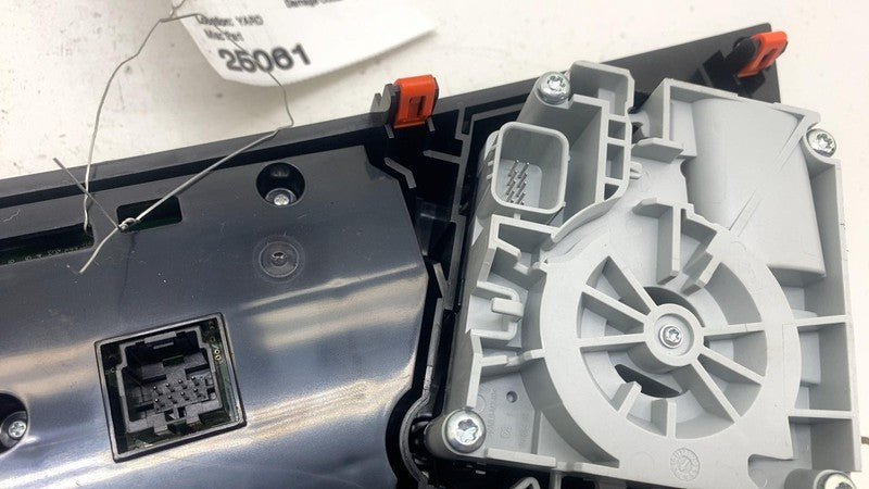 6EV491X8AB ⭕ 2018-2020 Chrysler Pacifica A/C Temperature Climate Control Panel 6EV491X8AB