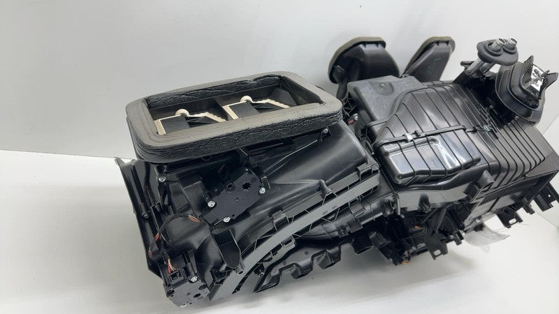 16477503 ⭕ 2019-2024 Porsche Cayenne Heater Blower Motor Housing Box Assembly 4K1820001AB