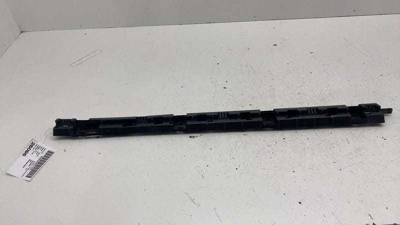 32216387 ⭕2021-2025 Polestar 2 Front Right Skirt Rocker Molding Panel Bracket RH 32216387