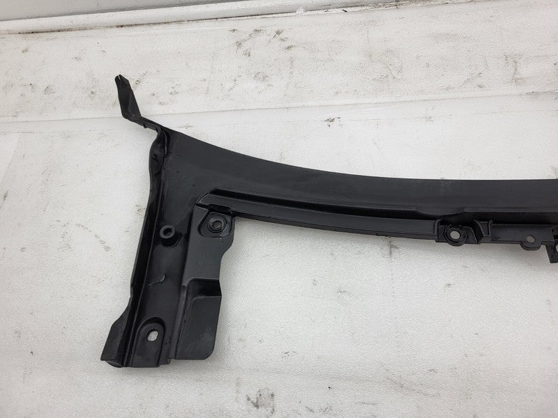 106050900B ⭕ 16-20 Model S Front Windshield Underhood Trim Cowl Screen Panel 1060509-00-B