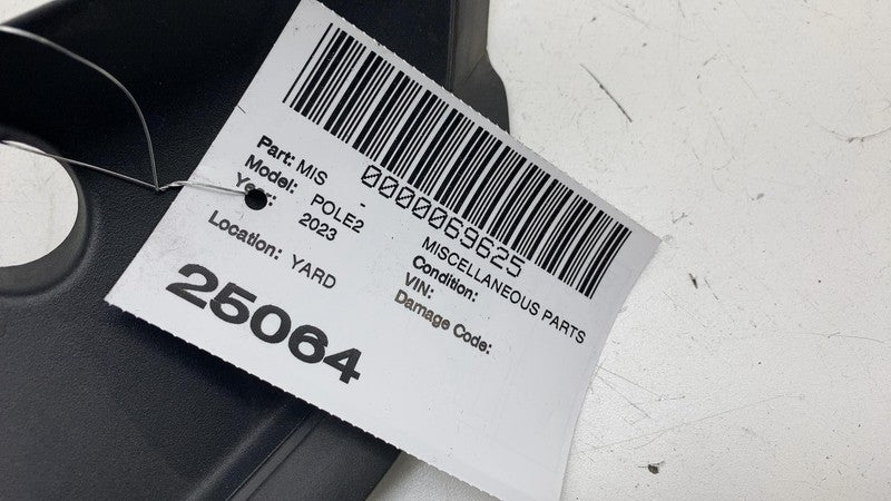 32228375 ⭕2021-2023 Polestar 2 Rear Right Outer Taillight Light Lamp Cover Panel 32228375