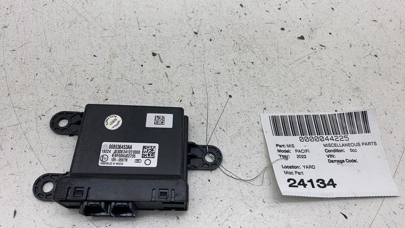 ⭕ 2017-2024 Chrysler Pacifica Gateway Computer Control Module Unit 685
