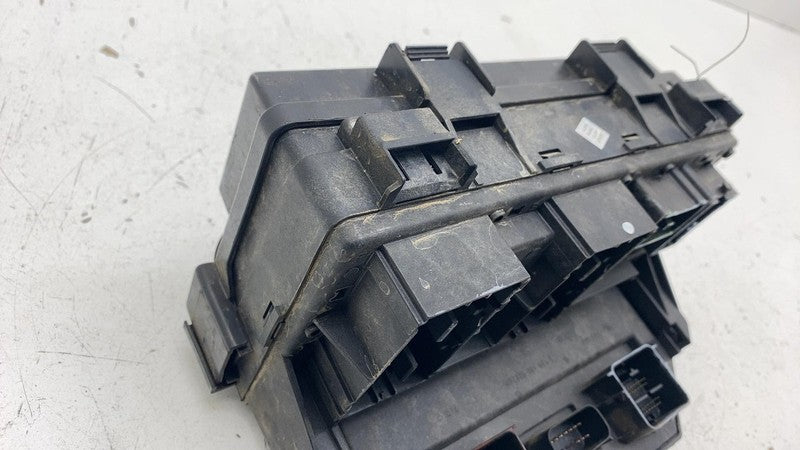 68303924AB ⭕ 16-17 Jeep Wrangler Totally Integrated Power Module Fuse Box Relay 68303924AB