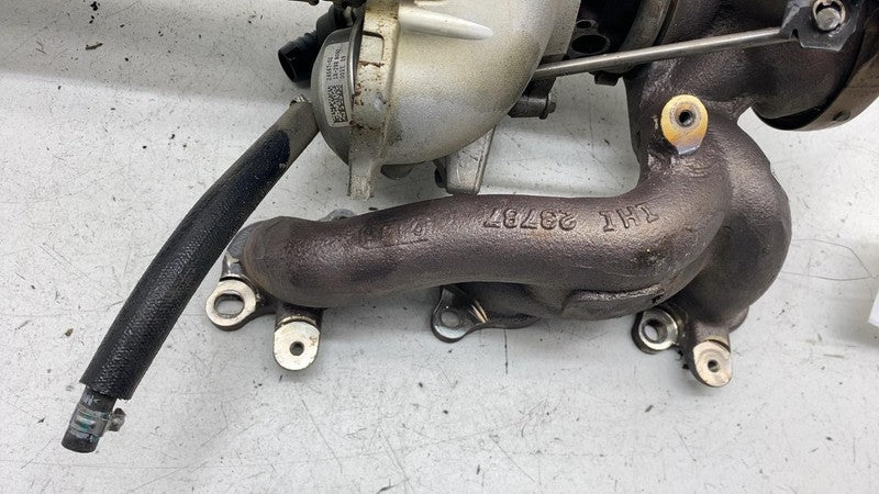 ⭕ 14-24 Maserati Ghibli Right Turbocharger Manifold Air Cleaner Duct I