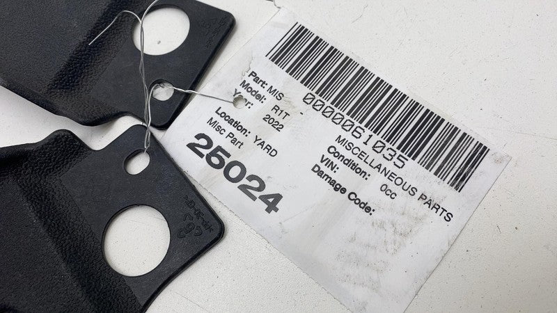 ⭕ 2022-2024 Rivian R1T Rear Left & Right D-Pillar Closeout Trim Panel