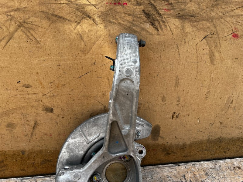 104431600E 17-23 Model 3 Front Right RWD Spindle Knuckle w/ Wheel Hub & Shield 1044316-00-E