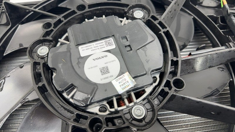 31686169 ⭕2021-2023 Polestar 2 Front Radiator w/ Active Air Shutter & Fan Shroud 31686169