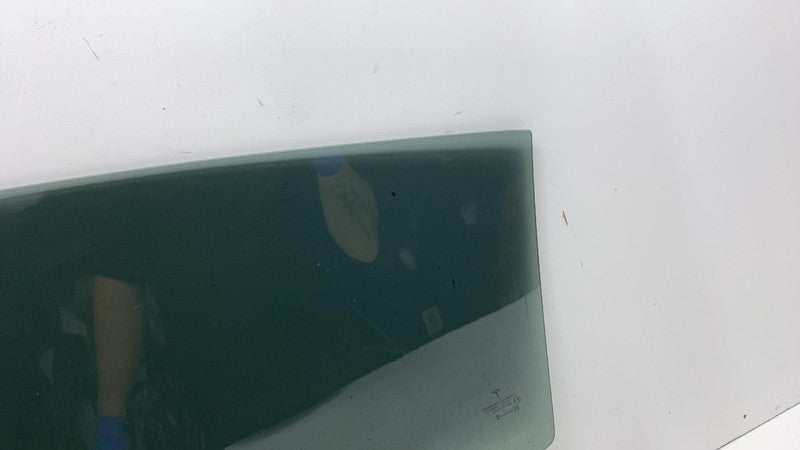 ⭕ 2020-2024 Tesla Model Y MY Rear Passenger Side Door Window Glass Rig