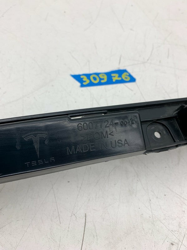 ⭕ 12-25 Model S Rear Body Attachment Bumper Center Support Bracket 600