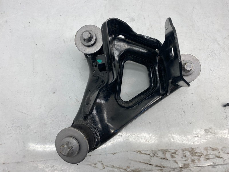 1110233-00-C ⭕ 2017-2023 Tesla Model 3 M3 Front Left Side Drive Unit Motor Mount 1110233-00-C