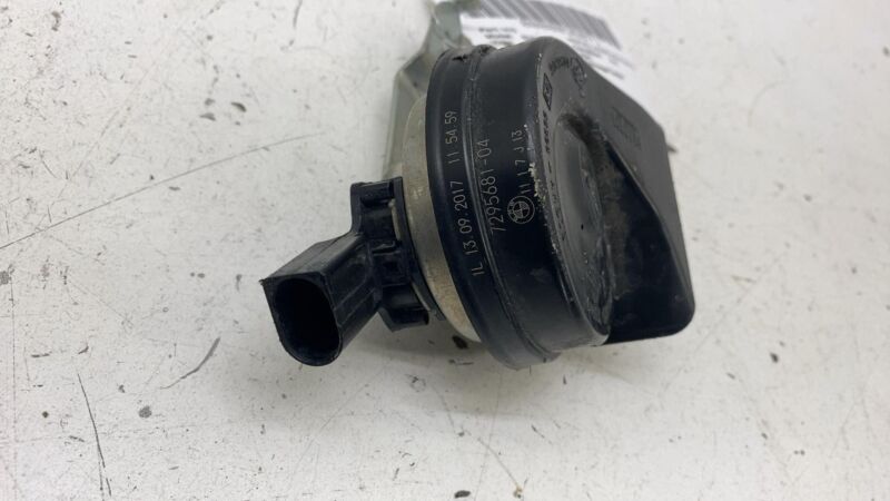 729568104 ⭕ 2014 2015 2016 2017 2018 2019 2020 2021 BMW i3 Horn Signal Low Tone 7295681-04