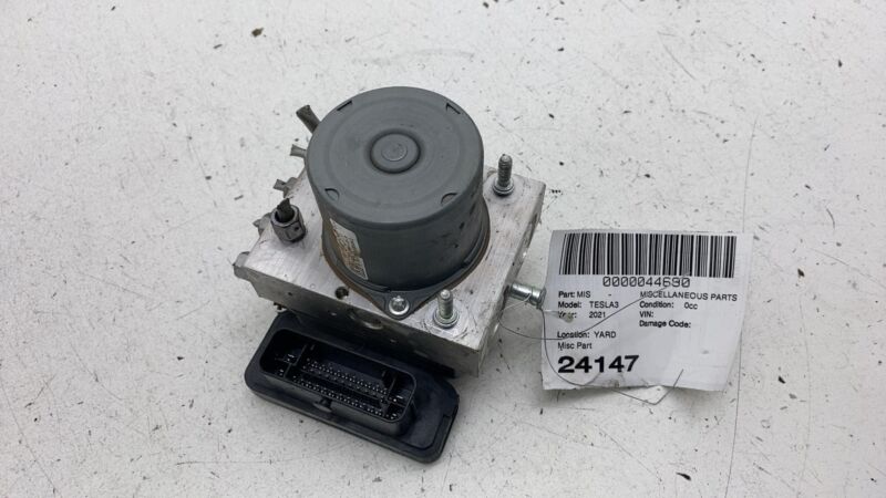 104474500B ⭕ 17-23 Tesla Model 3 Anti-Lock Brake System ABS Pump Module Unit 1044745-00-B
