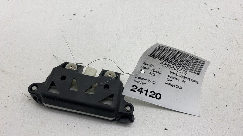 ⭕ 2012-2020 Tesla Model S Rear Trunk Liftgate Release Handle Switch w/