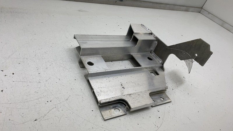 ⭕ 2014-2021 BMW i3 Front Left Driver Side Fender Holder Support Bracket Assembly