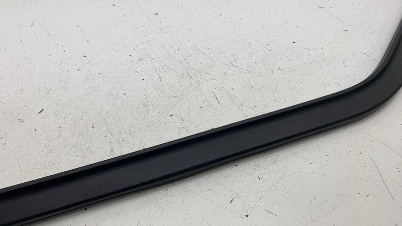 PT00001181-G ⭕ 2022-2025 Rivian R1S Front Left Side Door Interior Garnish Trim PT00001181-G