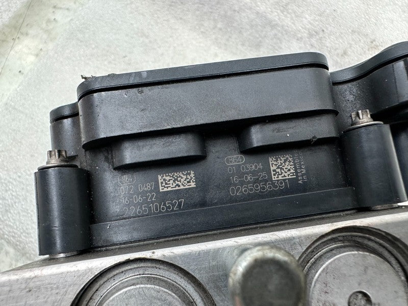 103779700D ⭕ 12-20 Model S Anti-Lock ABS Brake Pump Hydraulic Control Module 1037797-00-D
