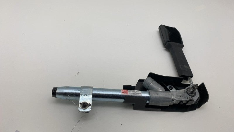 1005265 00 C 12-20 Tesla Model S Front Right Lap Pretensioner 16-20 Tesla Model X Front Left