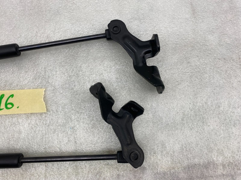 1091472 00 B 17-23 Model 3 Front Left/Right Bonnet Hood Shock Strut Lift Support 1091472-00-B
