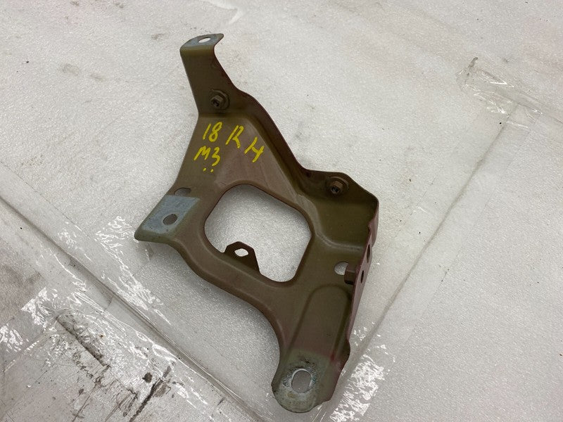 ⭕2017-2023 Tesla Model 3 M3 Front Passenger Side Fender Support Bracket Right RH