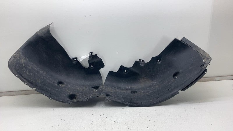 ⭕ 22-24 Rivian R1T Rear Driver Side Wheel Liner Splash Shield Left PT0