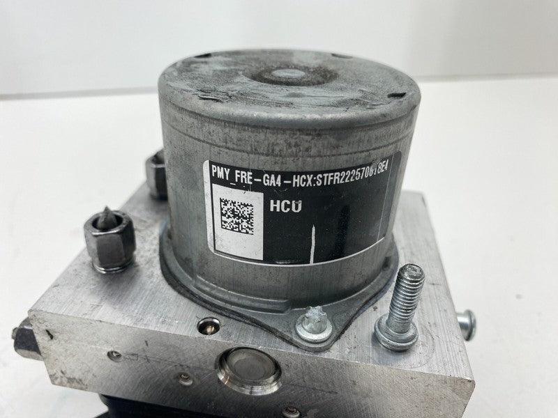 1044745 00 B ⭕ 20-23 Tesla Model Y Anti-Lock ABS Brake System Pump Unit Module 1044745-00-B