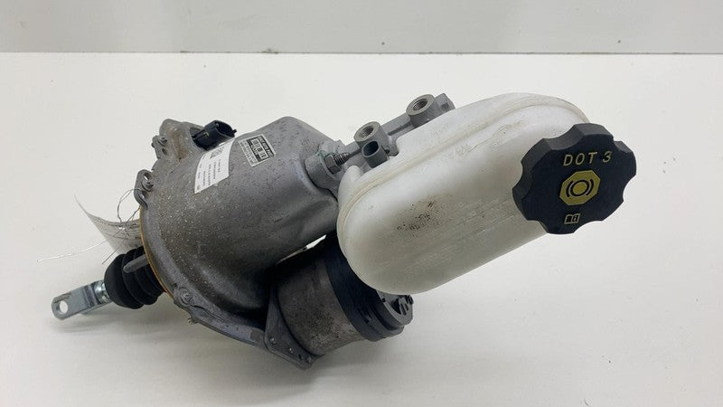 142067100A 2021-2024 Tesla Model S MS Electromechanical Brake iBooster Servo with Reservoir