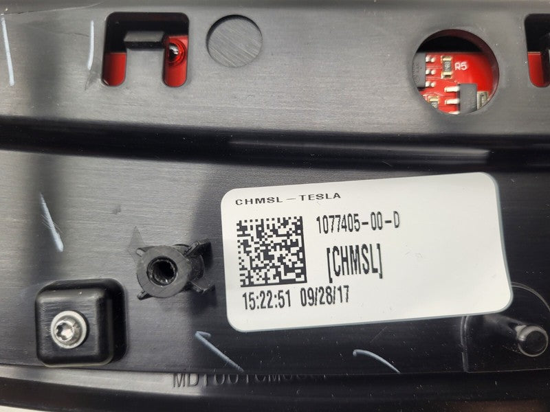 107740500D ⭕ 17-23 Model 3 Rear Package Tray Lamp Inner 3rd Brake Stop Light 1077405-00-D