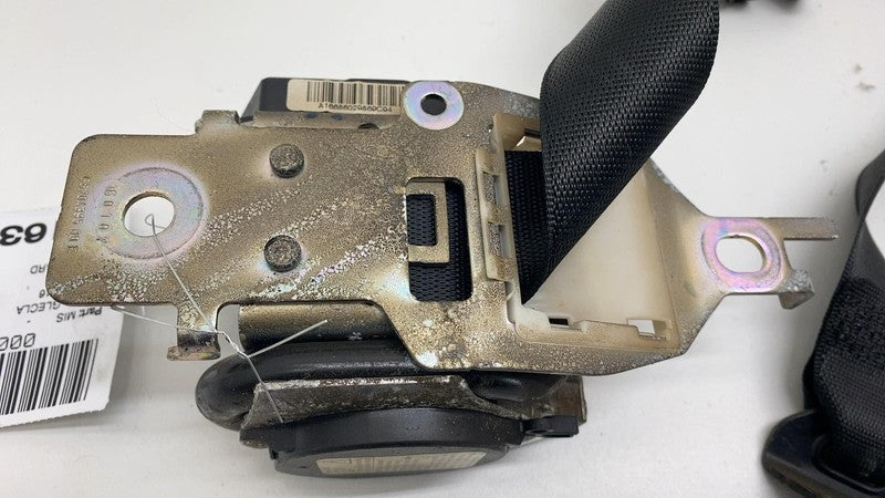 ⭕ 16-19 Mercedes-Benz GLE350 Rear Driver Side 2nd Row Seatbelt Left A1